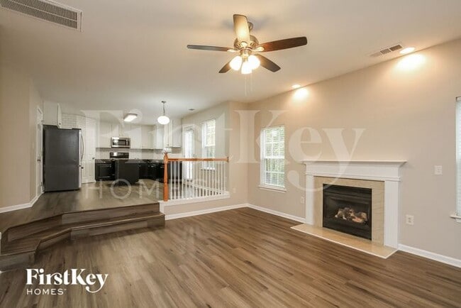 Building Photo - 4215 Greenfield Cir NW