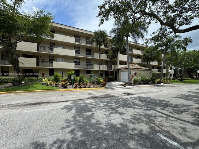 Building Photo - 3100 NW 42nd Ave