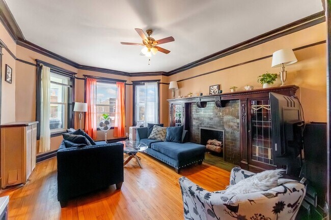 Foto del edificio - 6112 S St Lawrence Ave