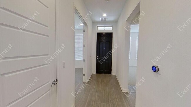 Foto del edificio - 1715 Arcilla St