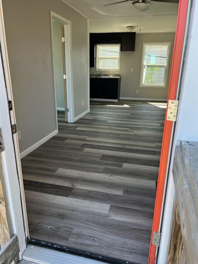 Foto del edificio - 1309 Fifth St