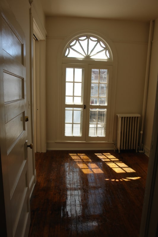 Building Photo - 2622 Hanover Ave