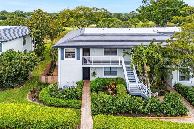 Foto del edificio - 20 Southport Ln