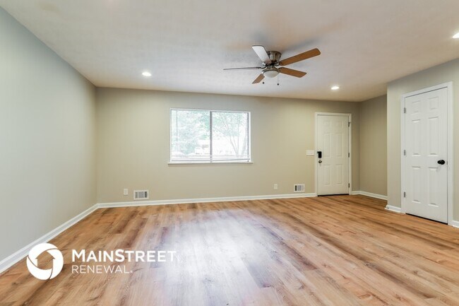 Foto del edificio - 2973 Creekview Ct NE