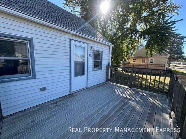 Foto del edificio - 2 Bedroom, 2 Bath home in Brandon, SD