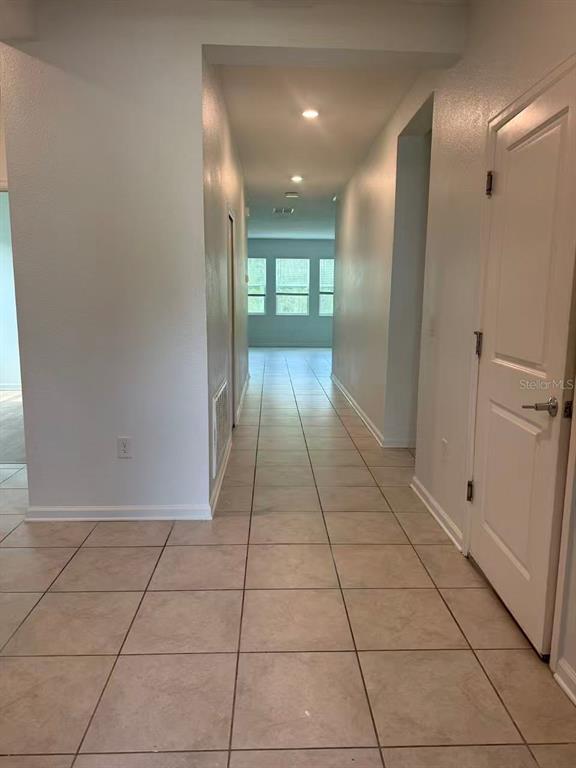 Foto del edificio - 16493 Champlain St