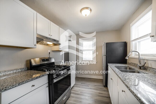 Building Photo - 1117 Woodlawn Ct