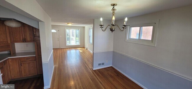 Building Photo - 7914 St Gregory Dr
