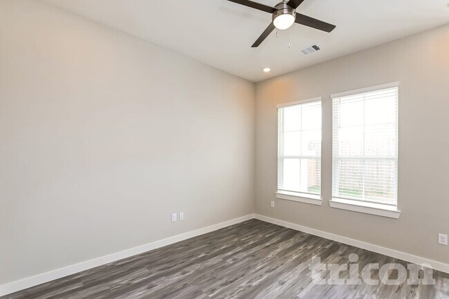 Building Photo - 22743 Terrazzo Dr