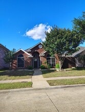 Building Photo - 1309 Brookfield Dr
