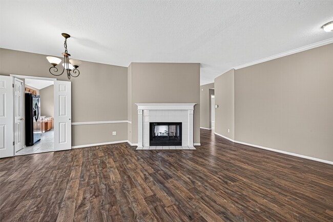 Foto del edificio - 2143 Mossy Trail Dr