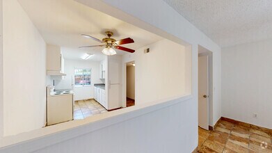 Building Photo - 18235 Happy Ln