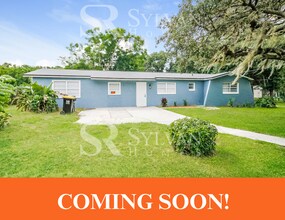 Building Photo - 125 Pine Island Dr