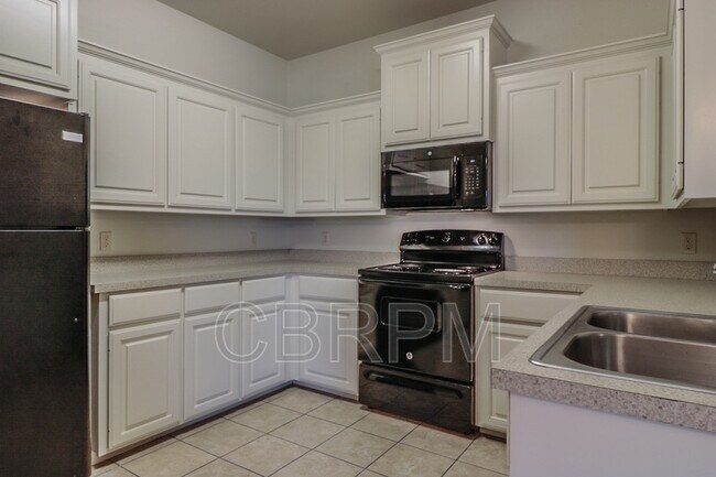 Building Photo - 9806 Ave W