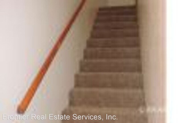 Building Photo - 2 br, 2 bath House - 233 E Upjohn Ave