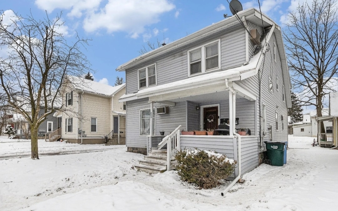 Foto principal - 829 N Walnut St