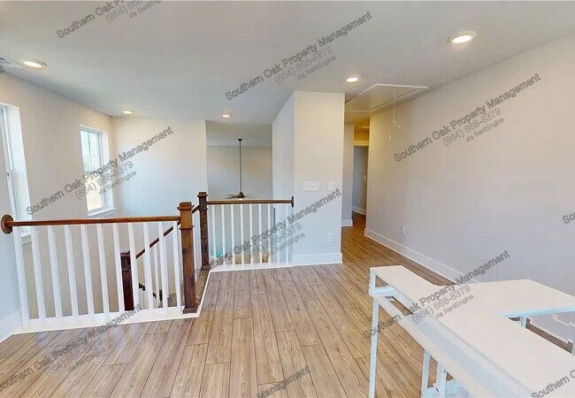 Foto del edificio - 155 Founders Blvd