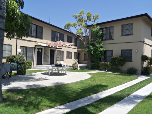 Foto del edificio - 3300 Castle Heights Ave