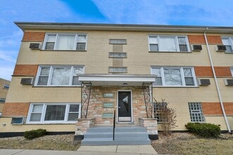 Building Photo - 10351 S Hale Ave