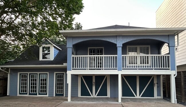 Building Photo - 1608 Crockett St