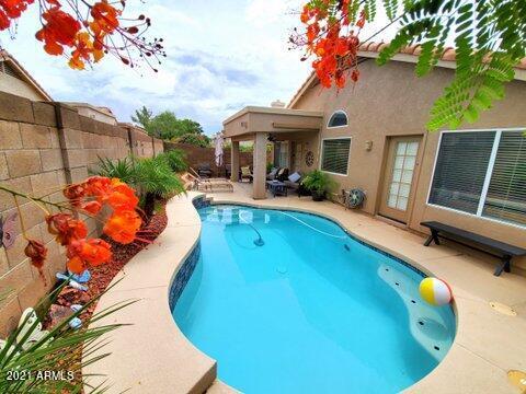 Foto del edificio - 4224 E Bighorn Ave