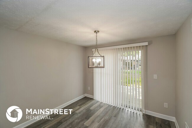 Building Photo - 9904 Moss Side Ln