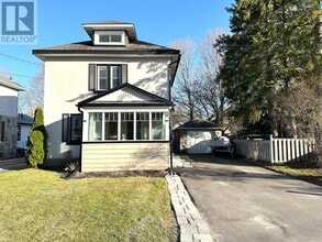 Building Photo - 387 Horrell Ave