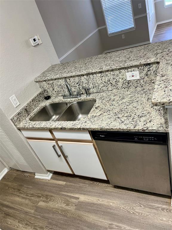 Building Photo - 2212 Grand Cayman Ct