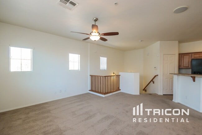 Building Photo - 1250 S Rialto