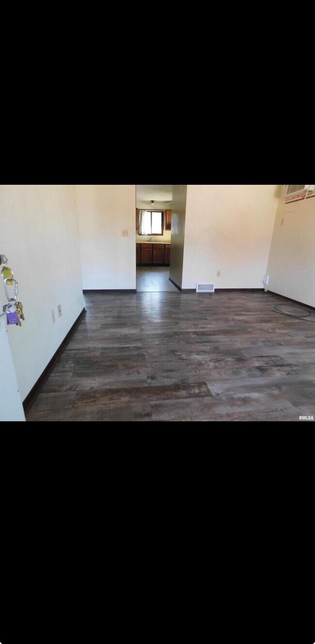 Foto del edificio - 737 9th St