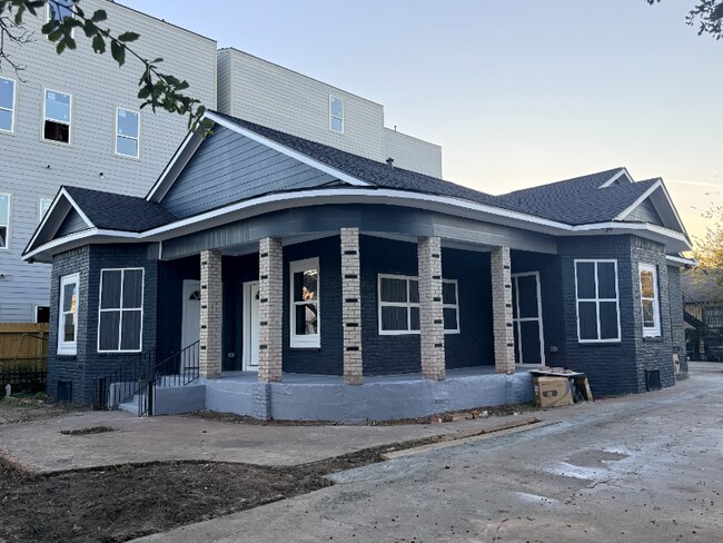 Photo - 1519 McKee St Apartment