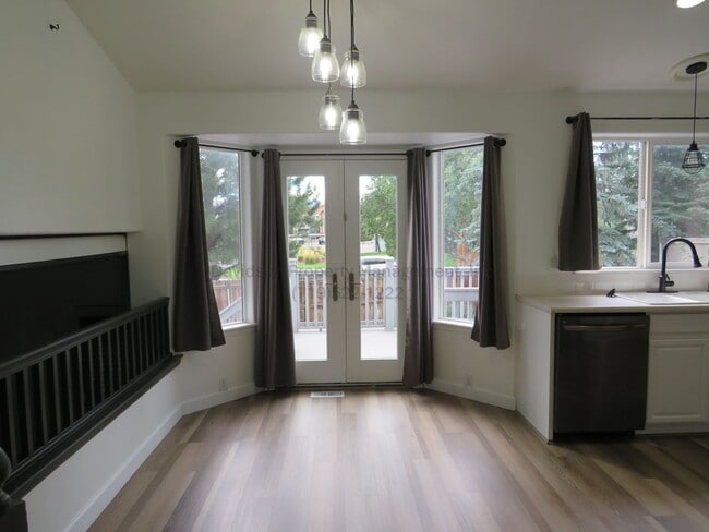 Photo - 6369 Cache Dr House