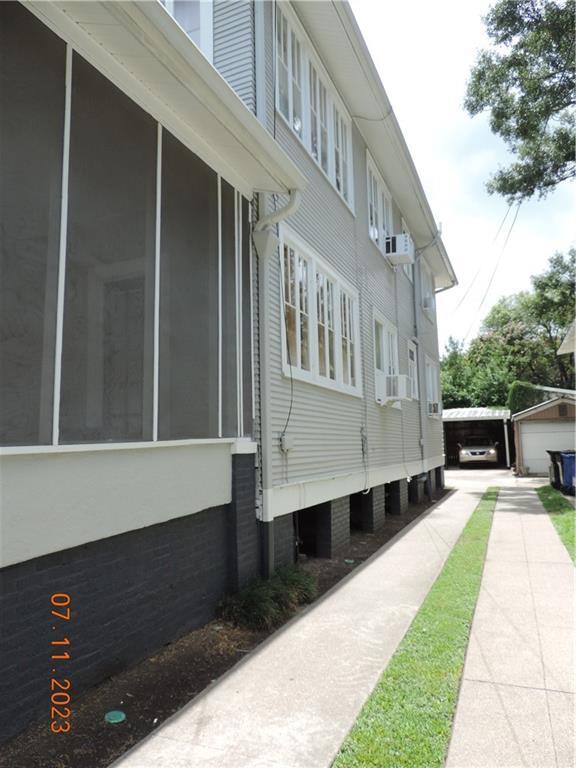 Building Photo - 7726 S Claiborne Ave