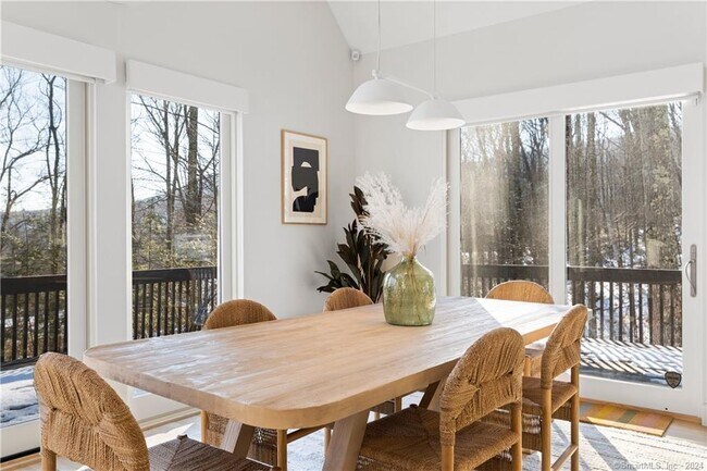 Foto del edificio - 33 Westmount Rd