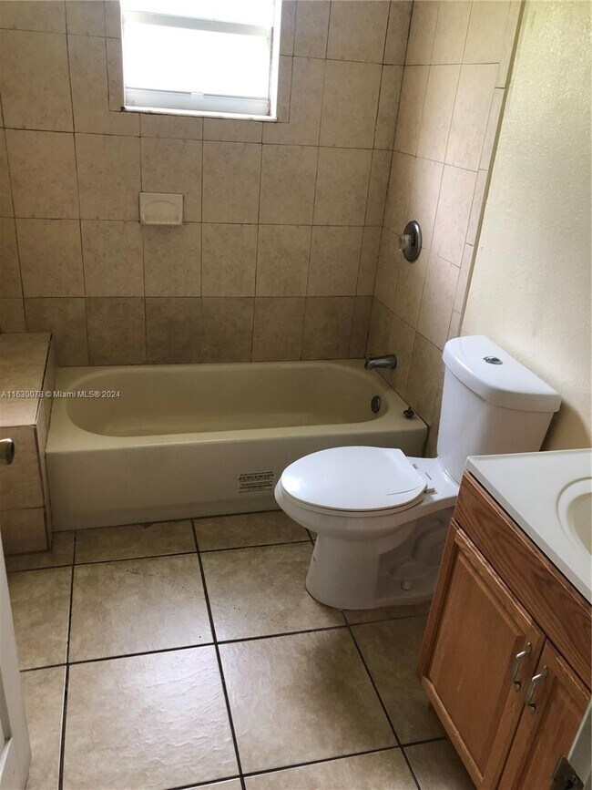 Foto del edificio - 11896 SW 224th St