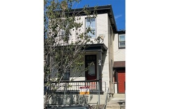 Building Photo - 24 W Daniels St