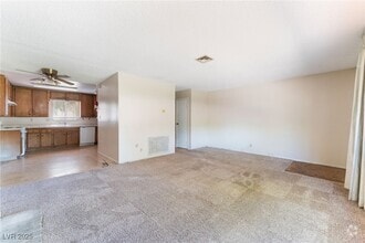 Building Photo - 237 Greenbriar Townhouse Way