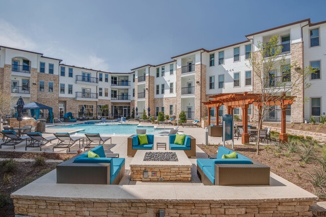 Bellrock Upper North apartments — community photo - Bellrock Upper North