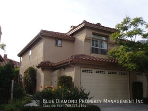 Building Photo - 12770 Via Terceto