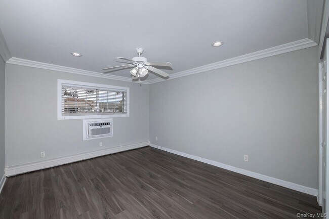 Building Photo - 76 Mt Vernon Ave