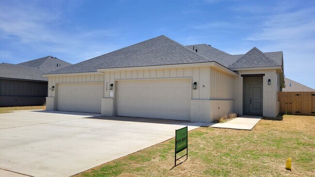 Foto del edificio - 7121 22nd Pl