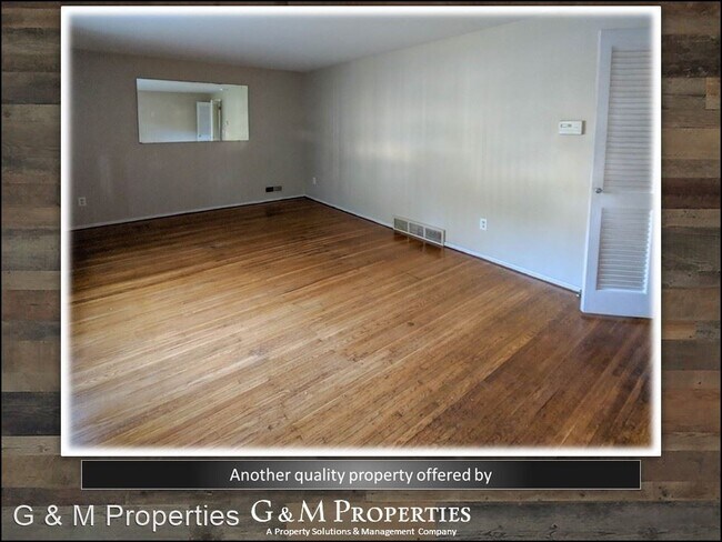 Foto del edificio - 3 br, 1 bath House - 217 Ridgewood Rd.