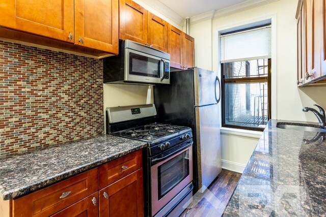 Foto del edificio - 1155 East 35th Street