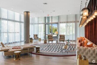 Building Photo - 2000 Metropica Wy