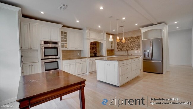 Building Photo - 3 br, 2 bath House - 2711 Boynton st, Dall...