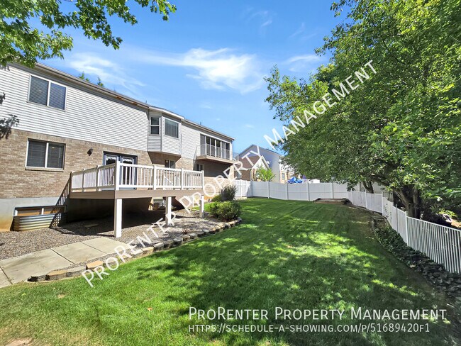 Foto del edificio - 2208 Kays Creek Dr