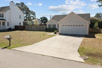 Building Photo - 219 Derby Downs Dr