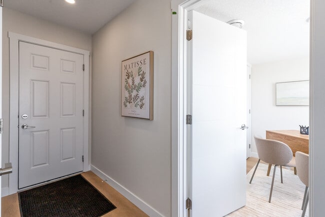 Building Photo - 8051 Orchards Green SW
