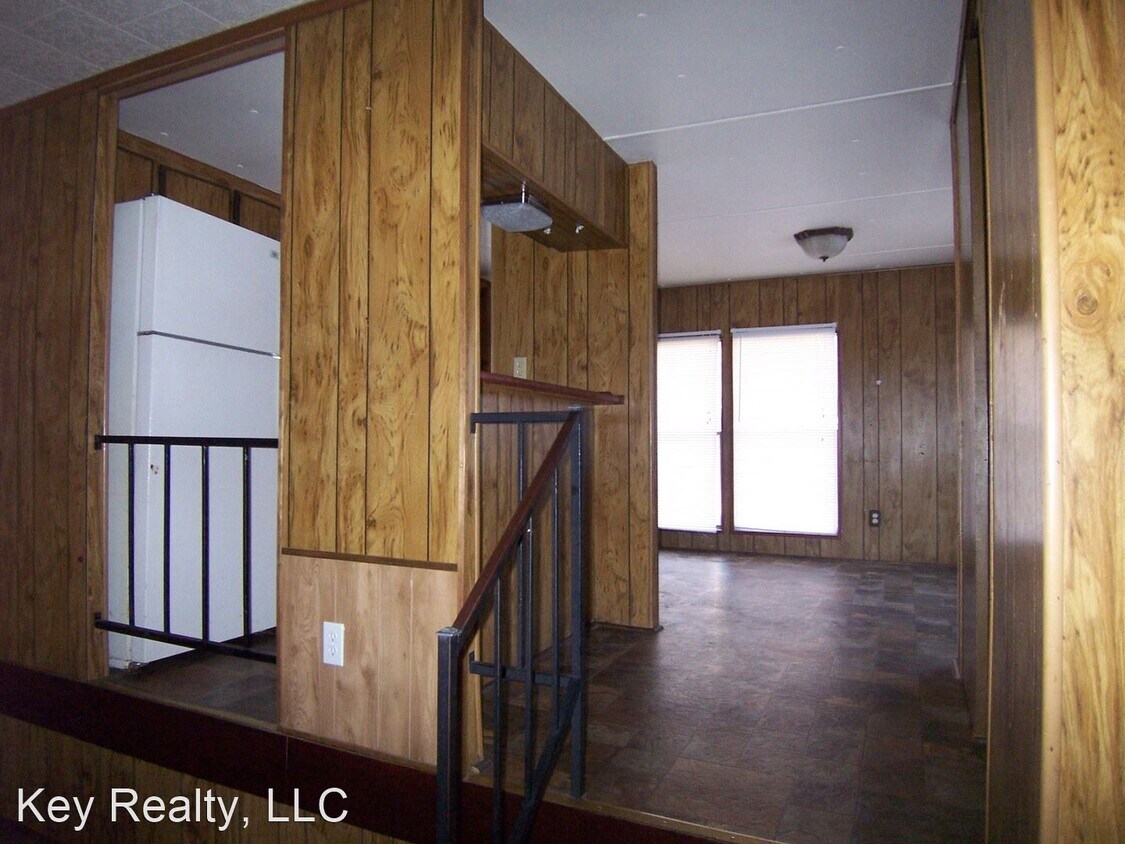3 br, 2 bath House 48 Little John Rd House Rental in Dry Prong, LA
