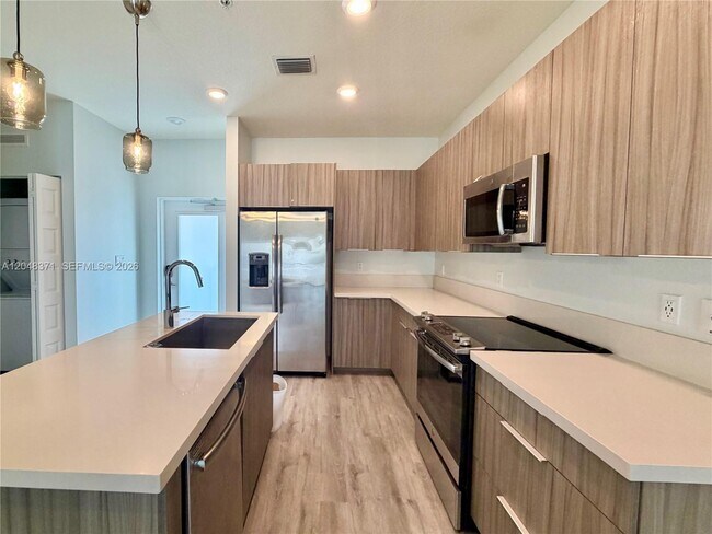 Foto del edificio - 4740 NW 84th Ct